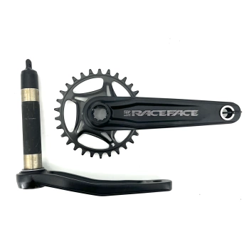 Race Face Aefect 28t